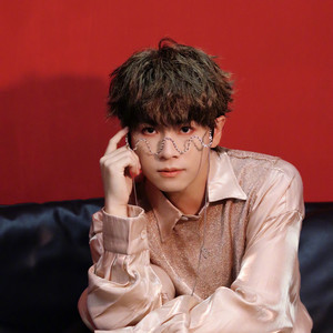 默认封面图片描述