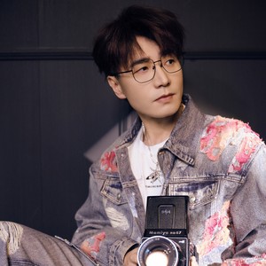 默认封面图片描述