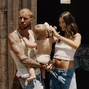 默认封面图片描述