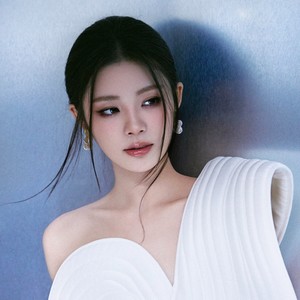 默认封面图片描述