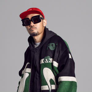 默认封面图片描述