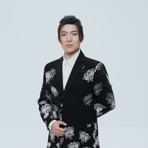 默认封面图片描述