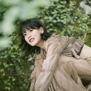 默认封面图片描述