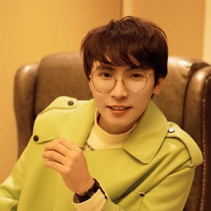 默认封面图片描述