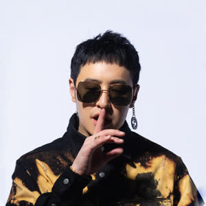 默认封面图片描述