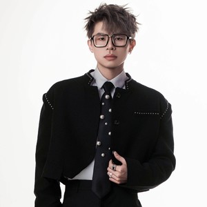 默认封面图片描述