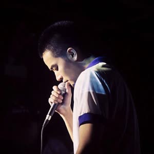 默认封面图片描述