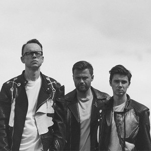 默认封面图片描述