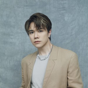 默认封面图片描述