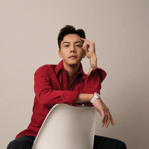 默认封面图片描述