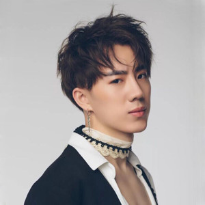 默认封面图片描述