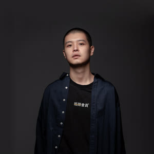 默认封面图片描述